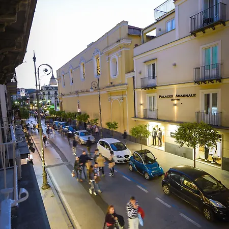 Oda ve Kahvaltı Aquae Romanae Sorrento